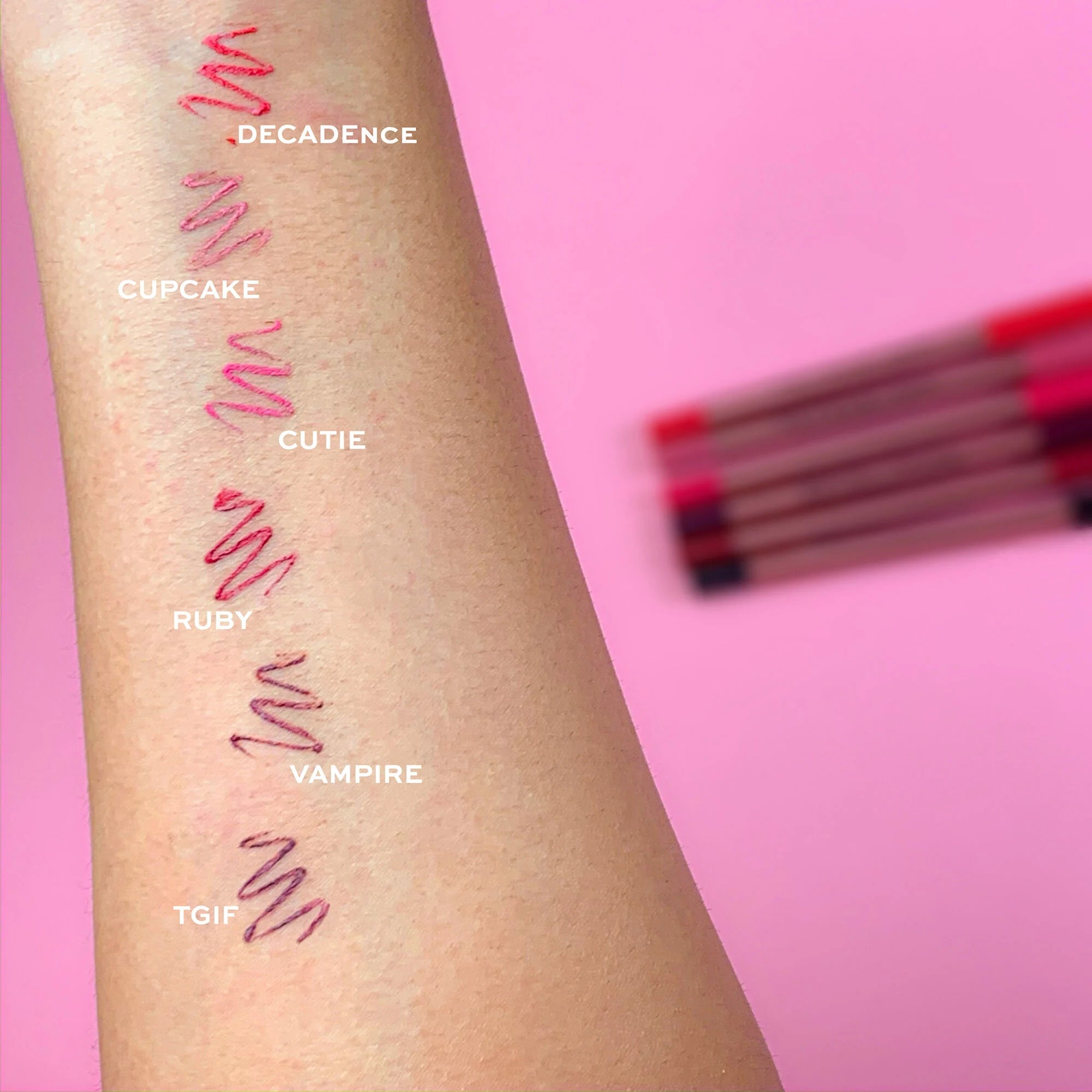 Satin Kiss Lip Liner