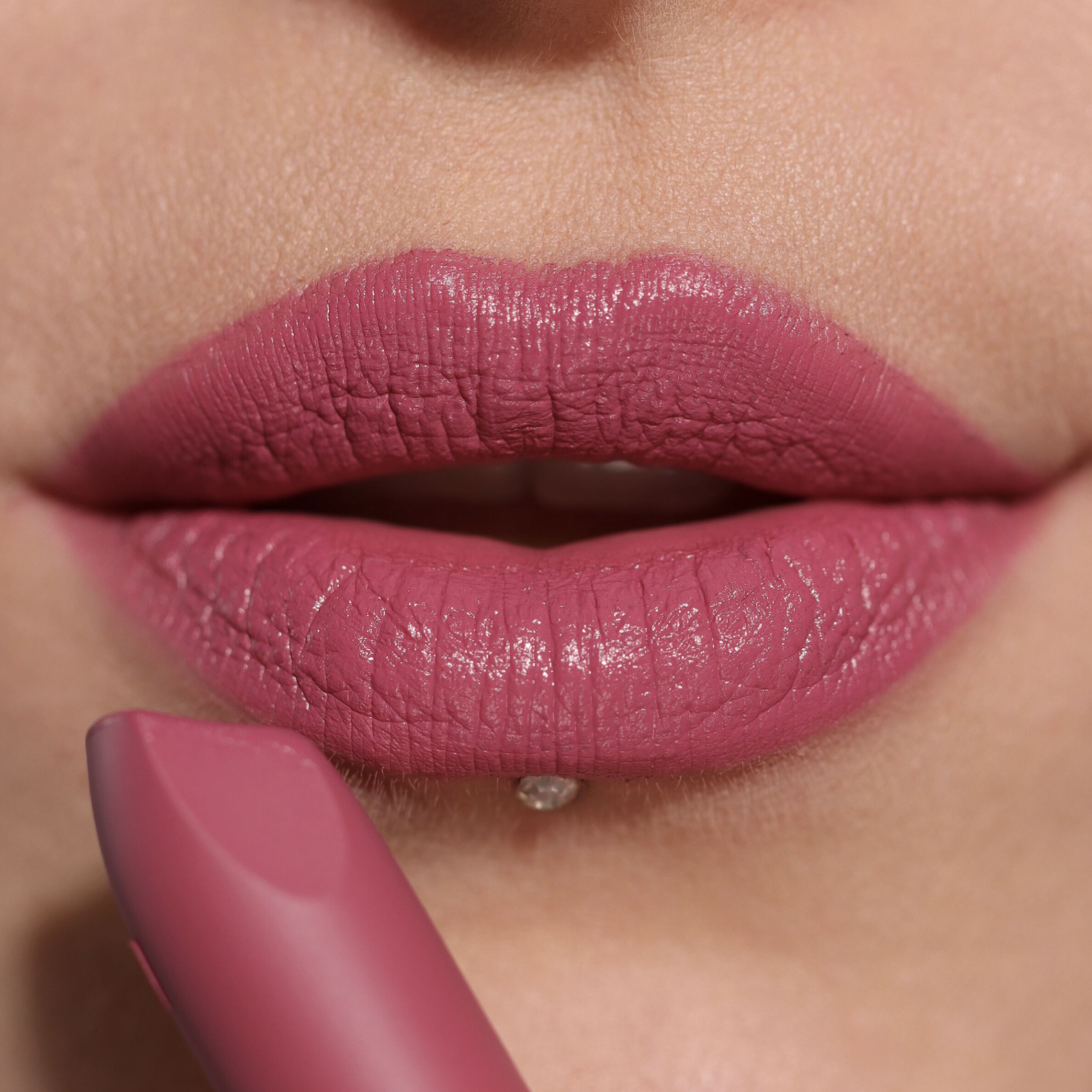 Lip allure Soft Satin Lipstick