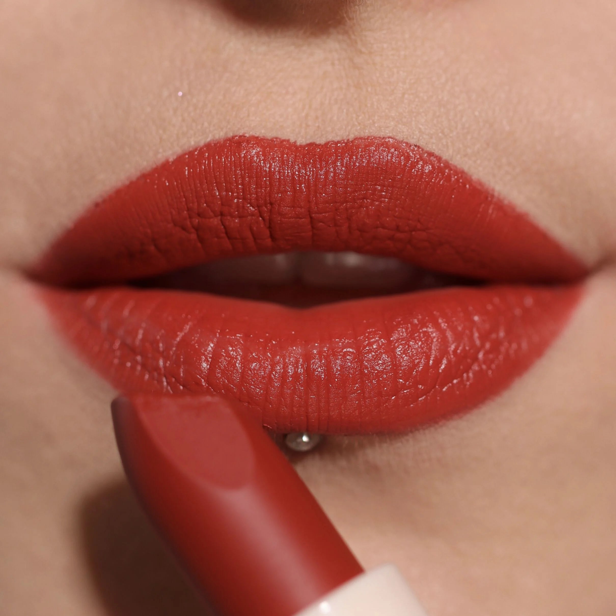 Lip allure Soft Satin Lipstick