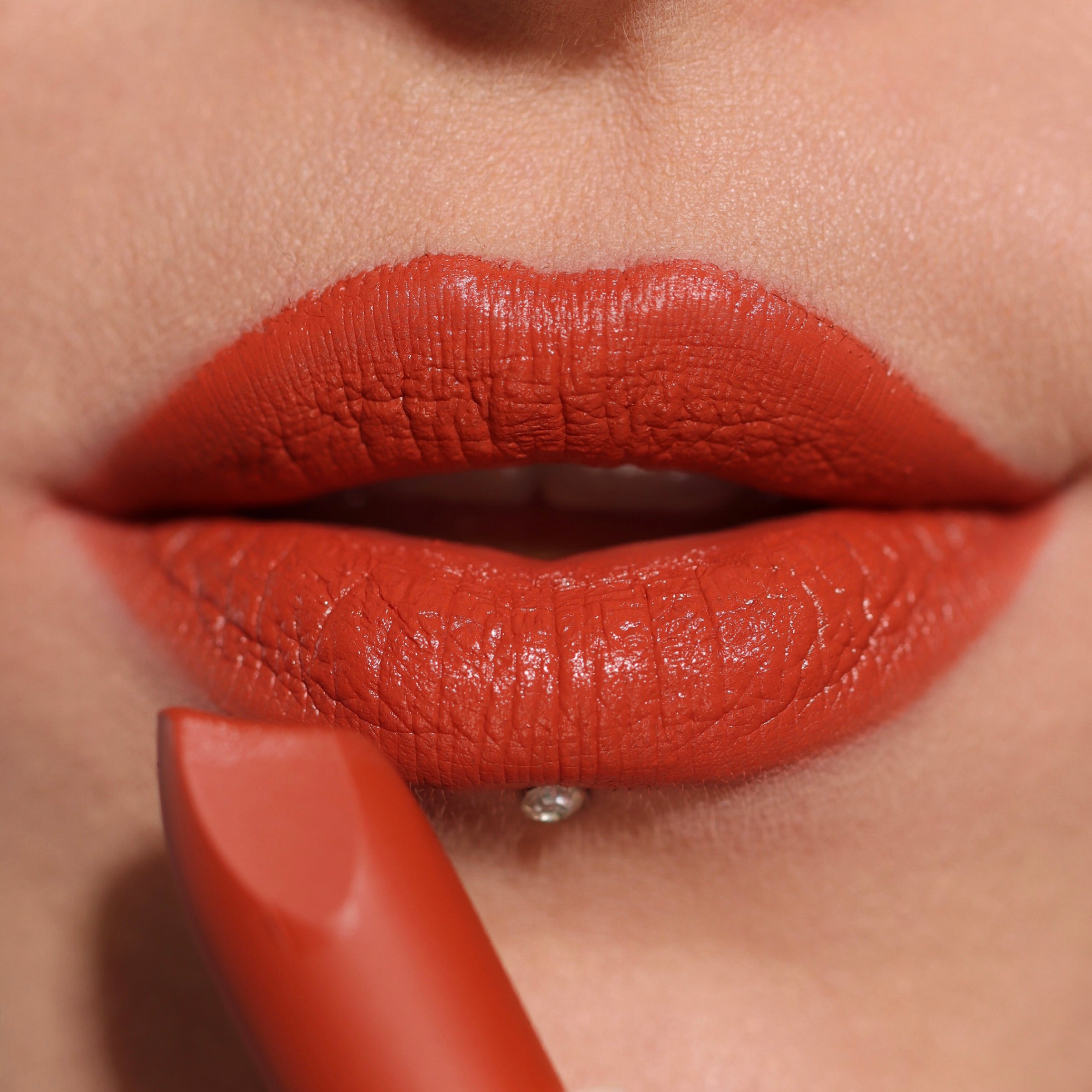 Lip allure Soft Satin Lipstick